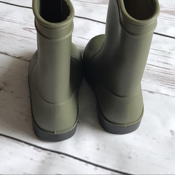 HOST PICK❗️Capelli Olive Green Rain Boots - Picture 4 of 7